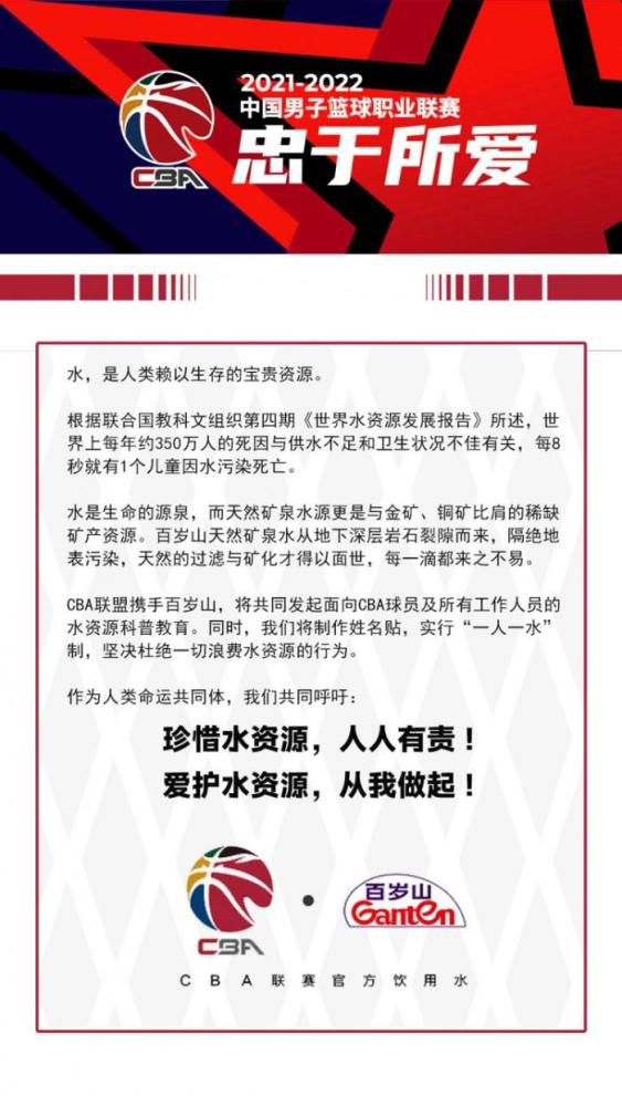 法庭上，甄子丹多次想为谢霆锋一众人解释，却不得不正面回答是否看到施暴场景时，与谢霆锋的一眼对视，让观众直言;感觉能亲身体会到张崇邦的纠结、无奈与绝望